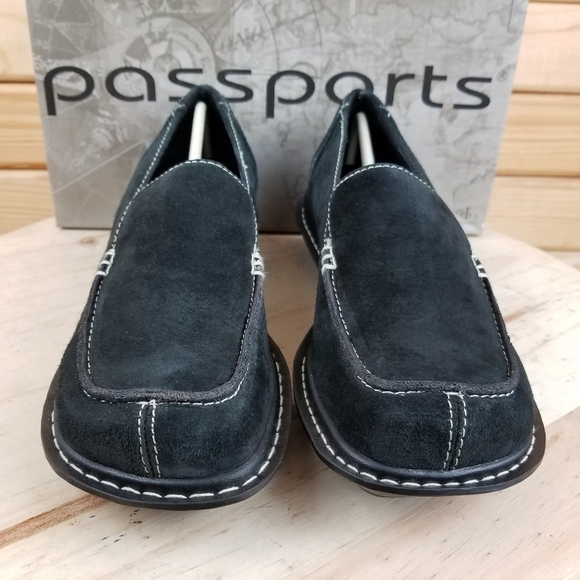 Suede Leather Women's 8 US Moc Toe Black Loafers Slip on BOHO Casual Shoes NEW - Picture 4 of 8